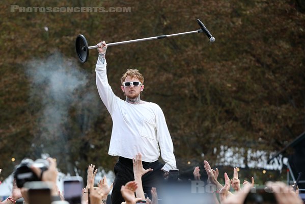 FRANK CARTER AND THE RATTLESNAKES - 2024-08-22 - SAINT CLOUD - Domaine National - Scene de la Cascade - 